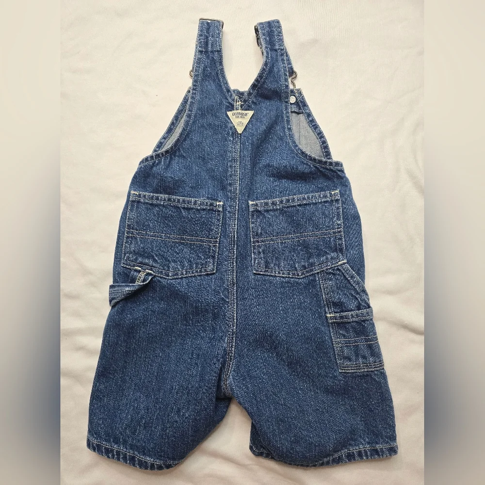 Oshkosh B'Gosh® Shortalls Overalls Baby Med Dark Blue Denim Snap legs Sz 24m